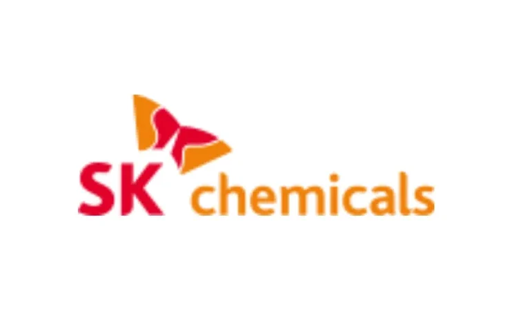 SK chemicals (CEO Ahn Jae-hyun), Dongsung Chemical (Co-CEOs Baek Jin-woo and Lee Man-woo), and BYN Black Yak (Chairman Kang Tae-sun,